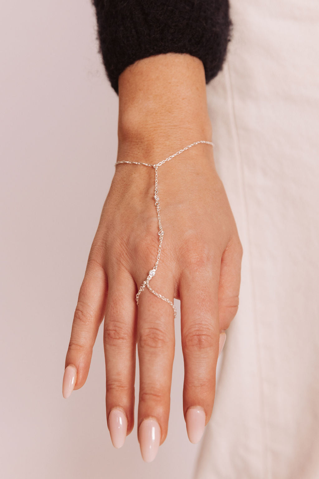 Cyrus Hand Chain