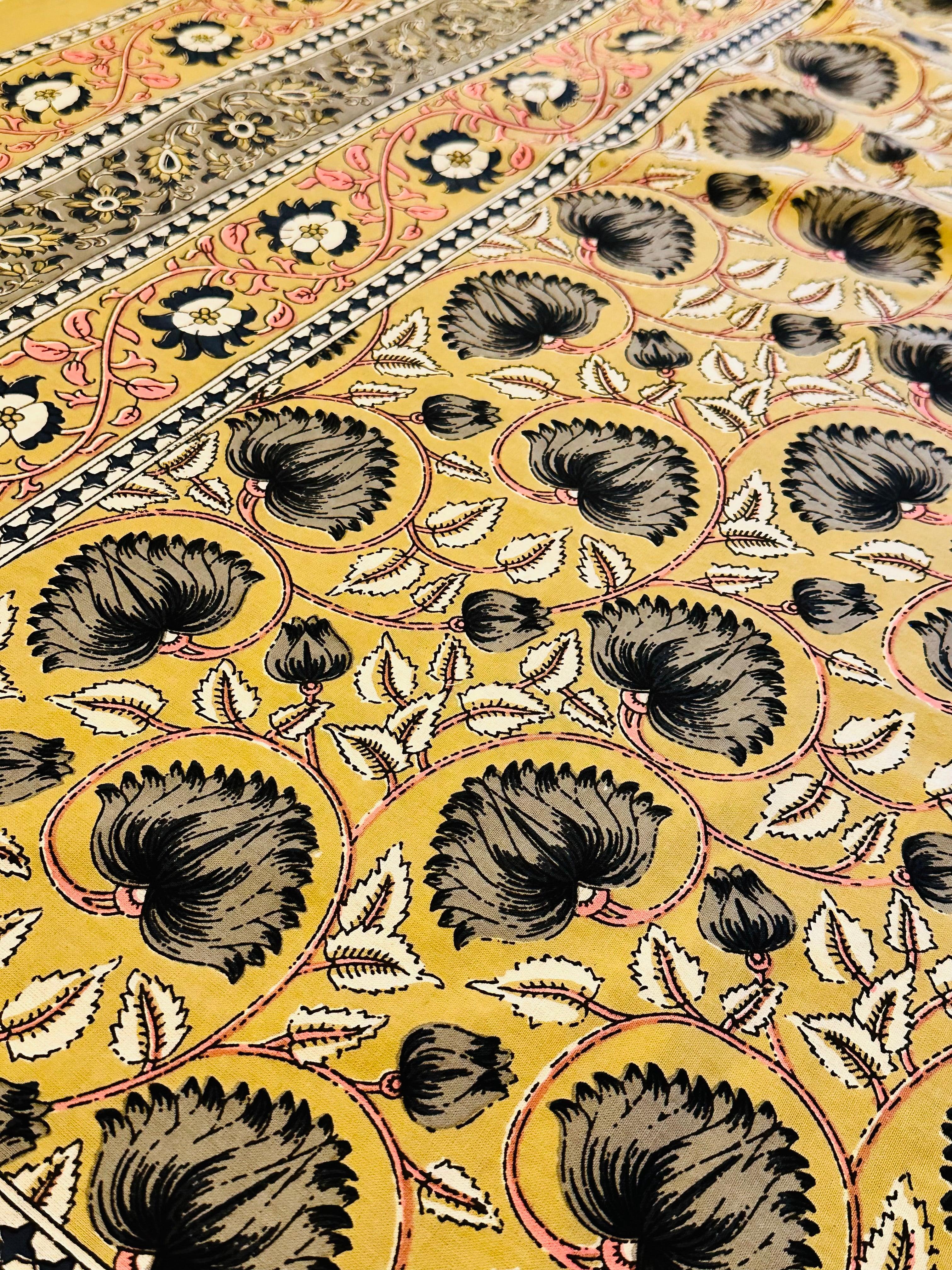 The Nocturnal Floral Sheet Set