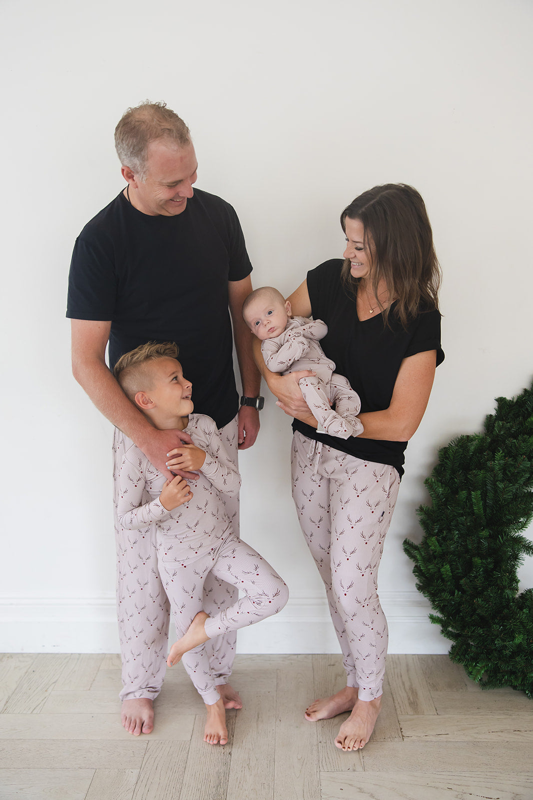 Reindeer Ridge (ribbed)  - Women's Jogger