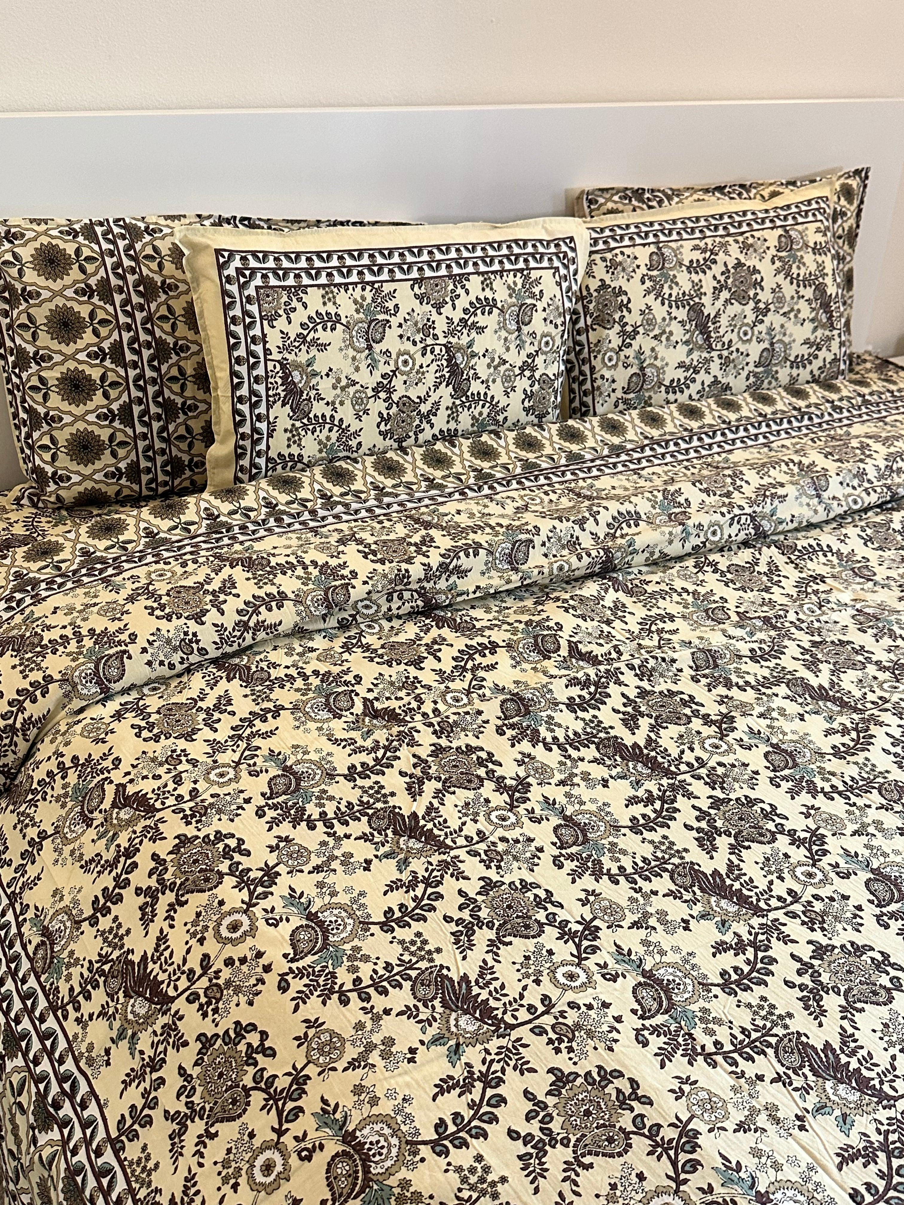 The Cream Paisley Vines Sheet Set
