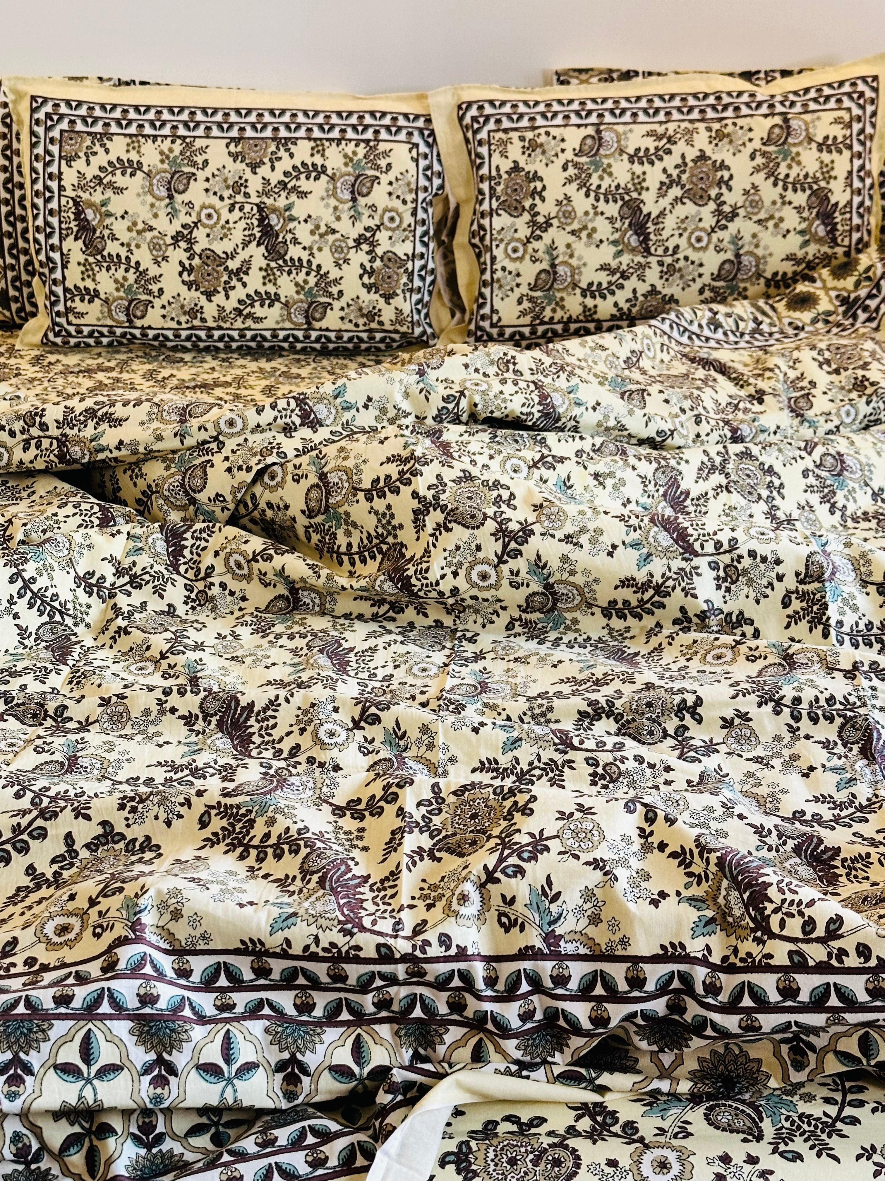 The Cream Paisley Vines Sheet Set