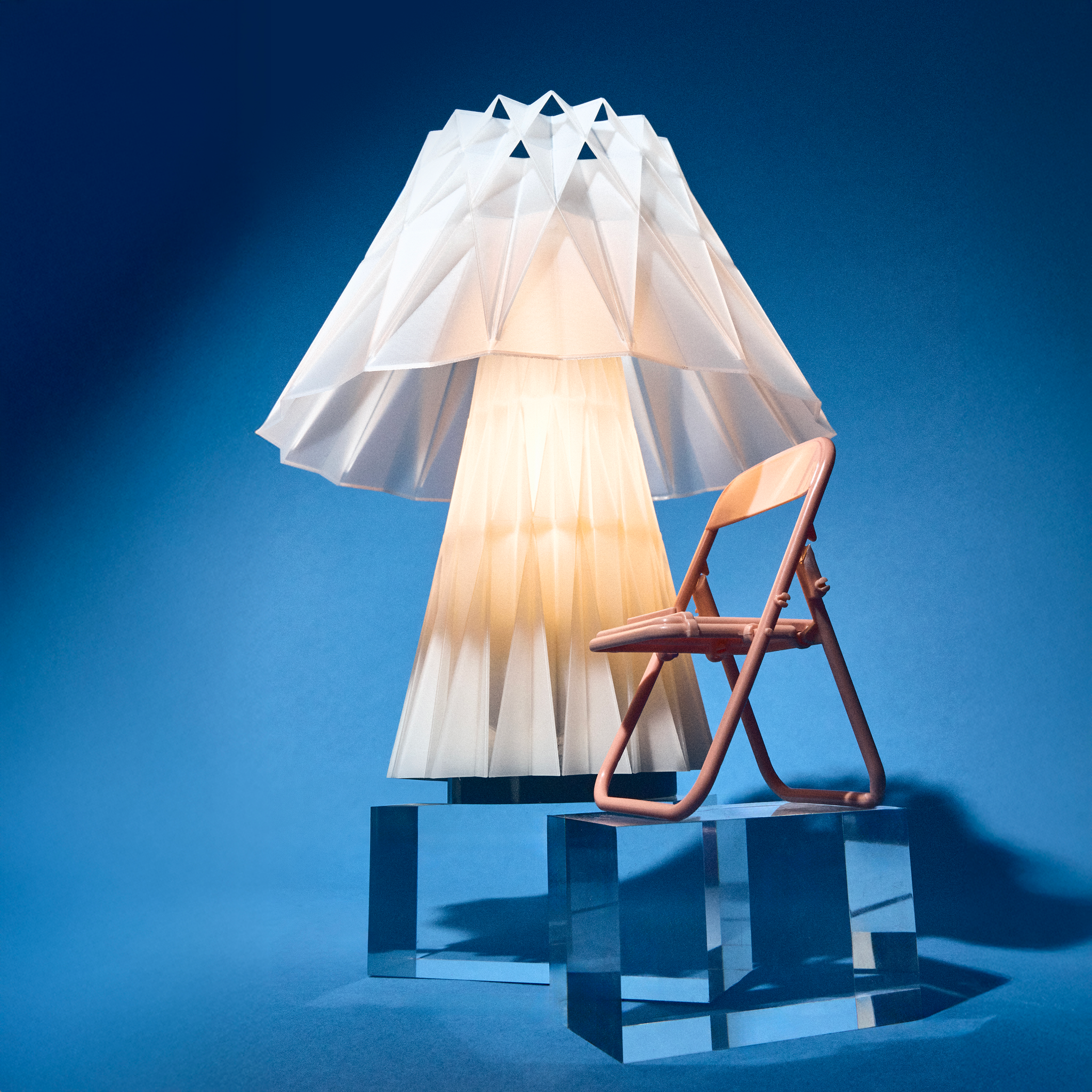 Cordless Prisma Lamp