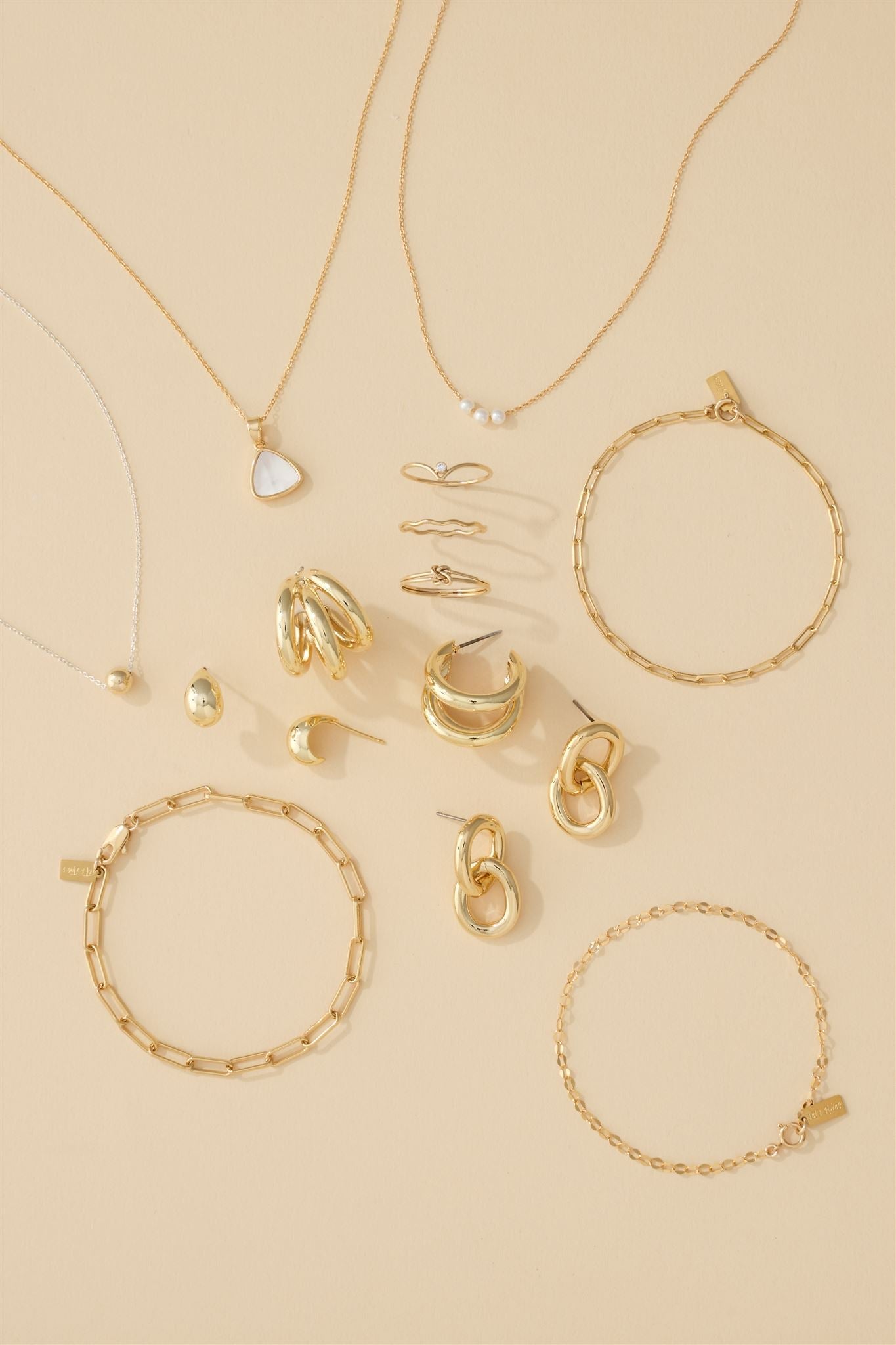 The First Layer - Caroline Necklace